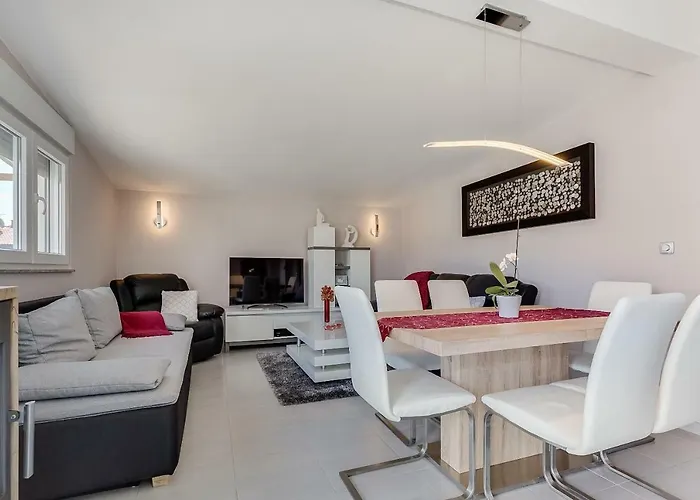 Modern And Spacious * Bibinje